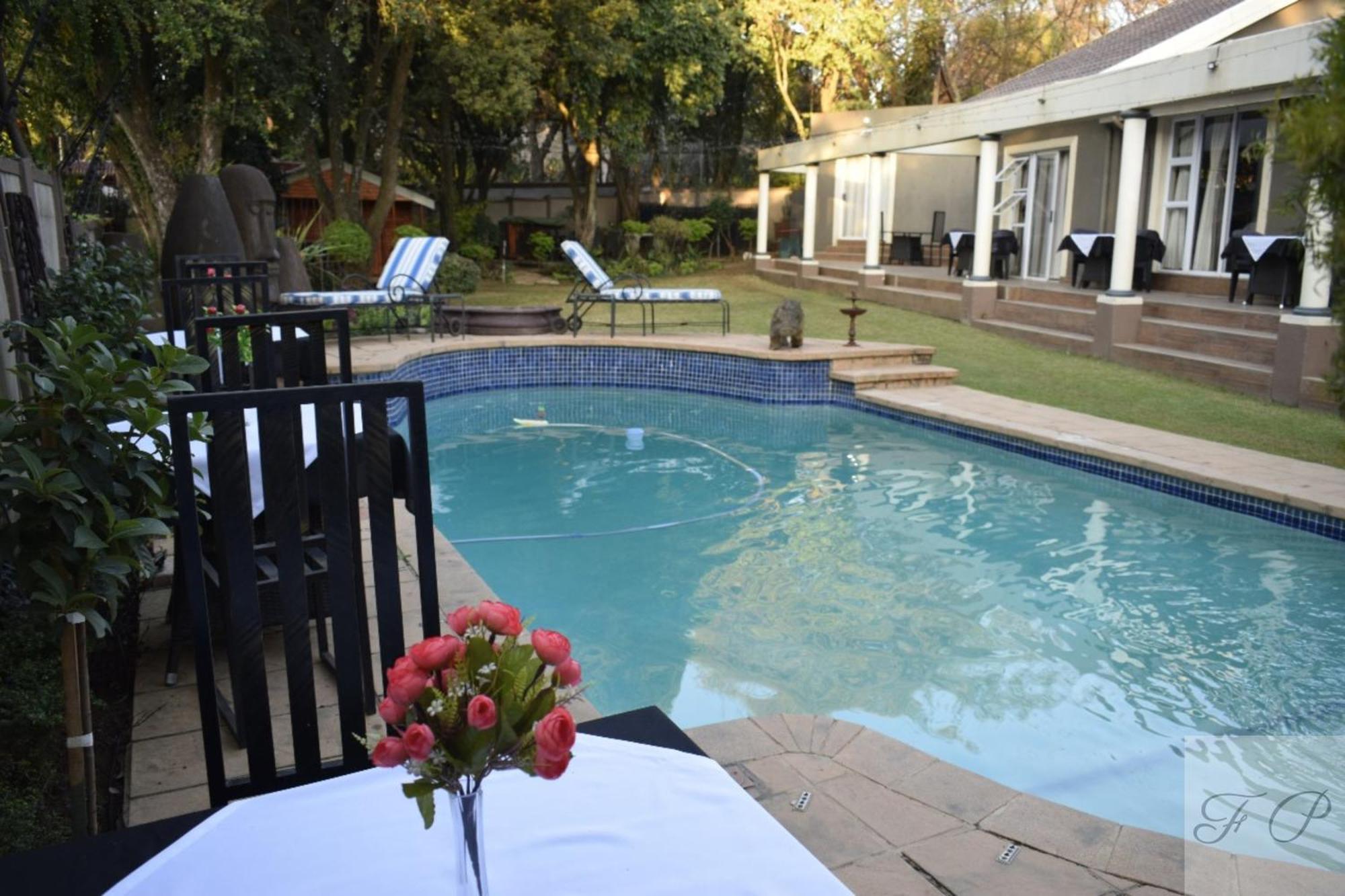 The Elephant Room At Frederick'S Place Pretoria-Noord エクステリア 写真